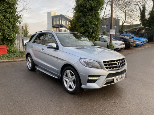 Mercedes-Benz M-Class ML250 2.1 ML250 BlueTEC AMG Line SUV 5dr Diesel G-Tronic 4WD Euro 6 (s/s) (204 ps