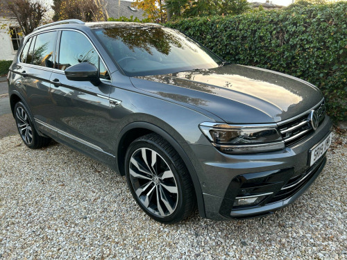 Volkswagen Tiguan  2.0 BiTDI R-Line Tech DSG 4Motion Euro 6 (s/s) 5dr