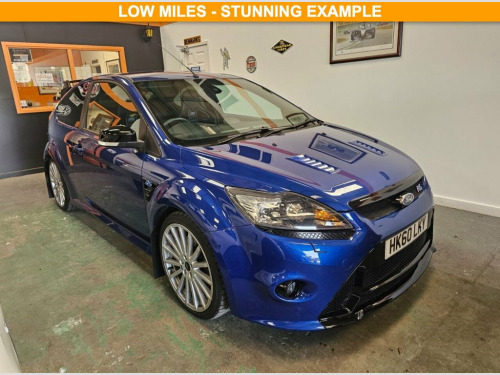 Ford Focus  2.5 RS Hatchback 3dr Petrol Manual (225 g/km, 301 