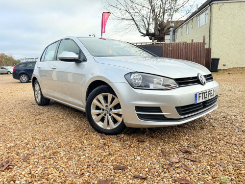 Volkswagen Golf  2.0 TDI BlueMotion Tech SE DSG Euro 5 (s/s) 5dr 