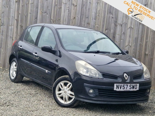 Renault Clio  1.4 DYNAMIQUE 16V 5d 98 BHP - FREE DELIVERY*