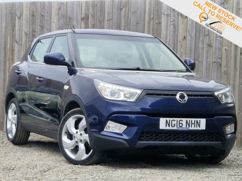 Ssangyong Tivoli  1.6 EX 5d 113 BHP - FREE DELIVERY*