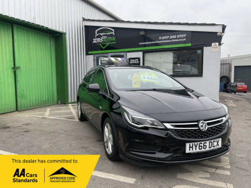 Vauxhall Astra  1.6 CDTi 16V ecoFLEX Tech Line 5dr