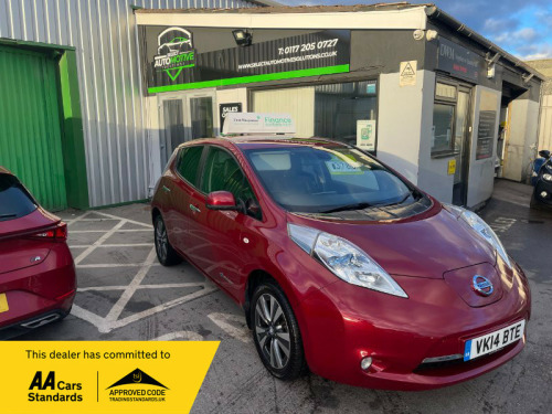 Nissan Leaf  24kWh Tekna Hatchback 5dr Electric Auto (107 bhp)