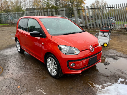 Volkswagen up!  1.0 High up!