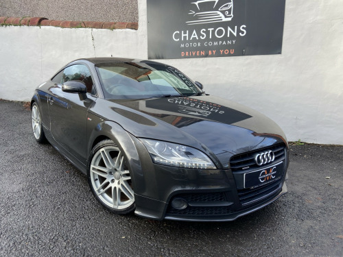 Audi TT  2.0 TFSI Black Edition 