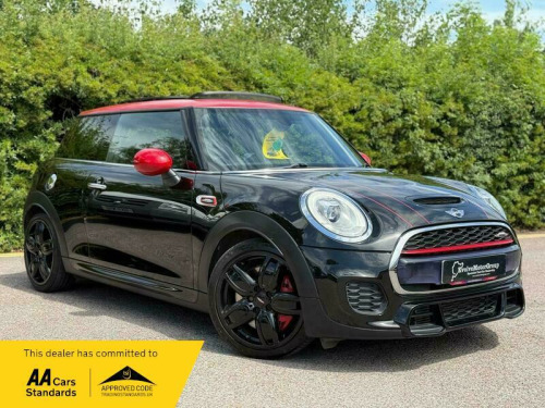 MINI Hatch  2.0 John Cooper Works Auto Euro 6 (s/s) 3dr
