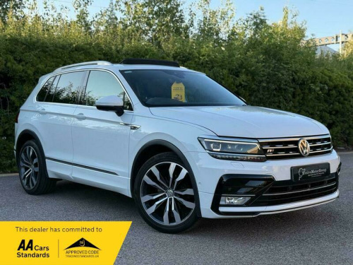 Volkswagen Tiguan  2.0 TDI BlueMotion Tech R-Line 4Motion Euro 6 (s/s) 5dr