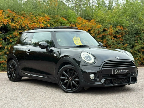 MINI Hatch  1.5 Cooper Sport Steptronic Euro 6 (s/s) 3dr