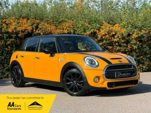 MINI Hatch  2.0 Cooper SD Euro 6 (s/s) 5dr