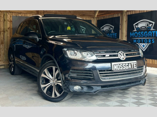 Volkswagen Touareg  3.0 TDI V6 BlueMotion Tech R-Line Tiptronic 4WD Euro 5 (s/s) 5dr