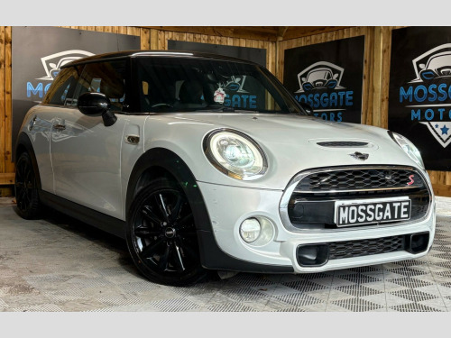 MINI Hatch  2.0 Cooper SD Auto 6Spd Euro 6 (s/s) 3dr