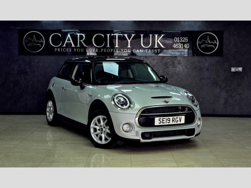 MINI Hatch  2.0 COOPER S CLASSIC 3d 190 BHP ** 2 KEYS, FULL SE