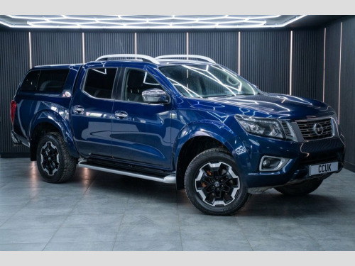 Nissan Navara  2.3 dCi Tekna Pickup Double Cab 4dr Diesel Manual 