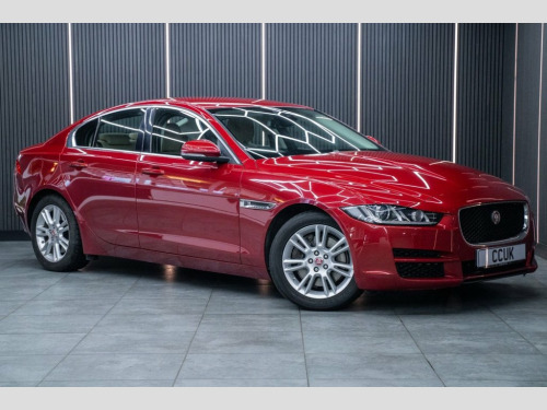 Jaguar XE  2.0i Prestige Saloon 4dr Petrol Auto Euro 6 (s/s) 