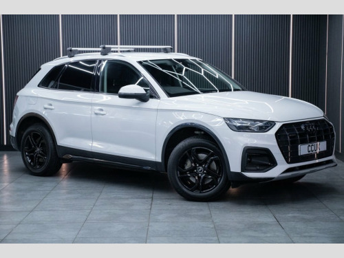 Audi Q5  2.0 TDI 40 Sport SUV 5dr Diesel S Tronic quattro E