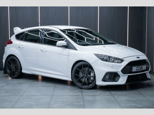 Ford Focus  2.3T EcoBoost RS Hatchback 5dr Petrol Manual AWD E