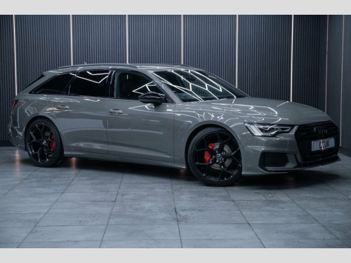 Audi A6  2.0 TDI 40 Black Edition Estate 5dr Diesel S Troni