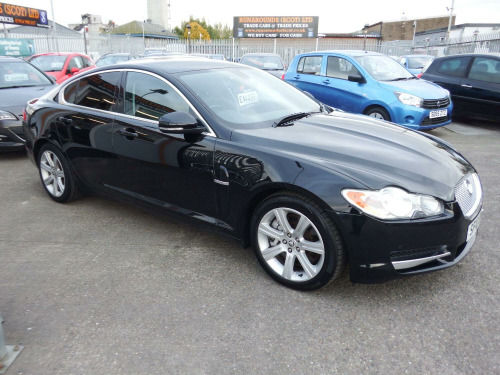 Jaguar XF  3.0 d V6 Luxury