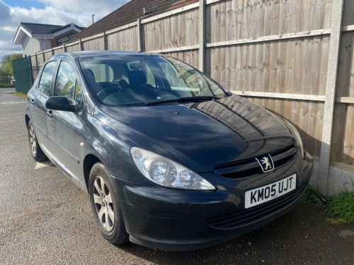 Peugeot 307  1.6 S 5d 108 BHP NEEDS TO BE RECOVERED