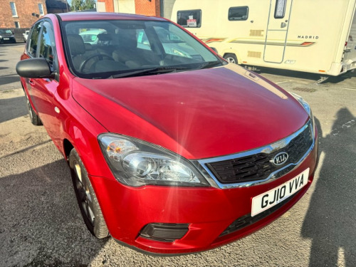 Kia ceed  1.4 Strike Hatchback 5dr Petrol Manual Euro 4 (89 