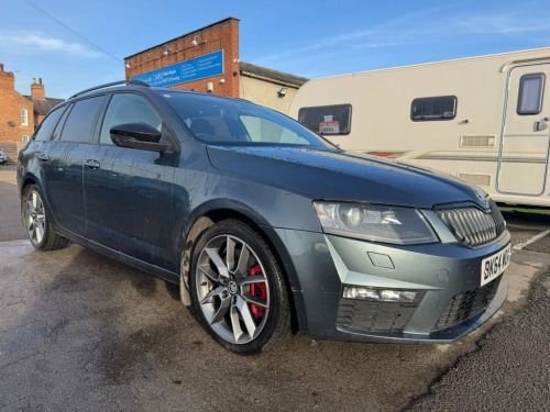 Skoda Octavia  2.0 TDI vRS Estate 5dr Diesel Manual Euro 5 (s/s) 