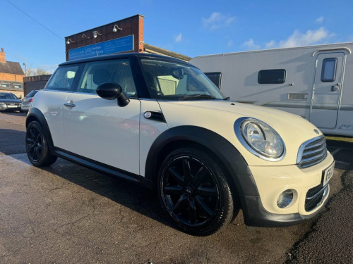 MINI Hatch  1.6 Cooper Hatchback 3dr Petrol Manual Euro 5 (s/s