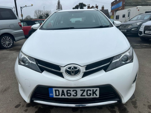 Toyota Auris  1.4 D-4D Icon Touring Sports 5dr Diesel Manual Eur