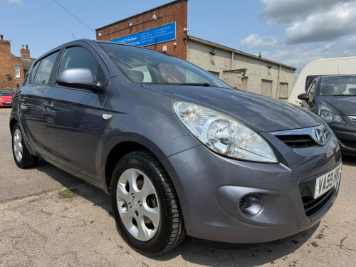 Hyundai i20  1.4 Comfort Hatchback 5dr Petrol Auto Euro 4 (99 b