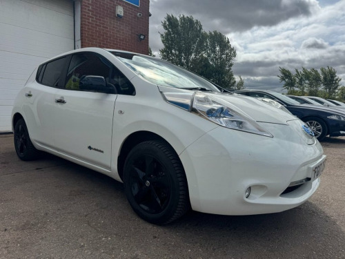 Nissan Leaf  30kWh Black Edition Hatchback 5dr Electric Auto (1