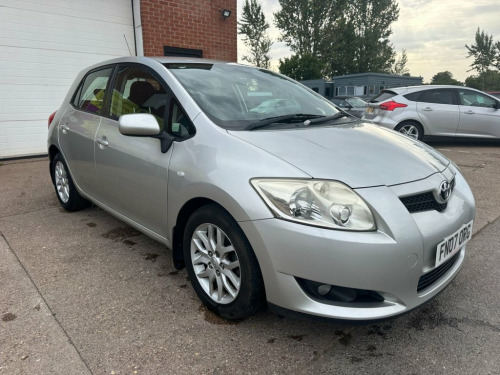 Toyota Auris  1.6 VVT-i TR Hatchback 5dr Petrol Manual (166 g/km