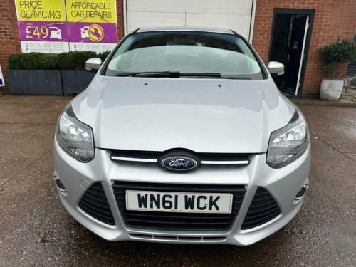 Ford Focus  1.6 TDCi Zetec Hatchback 5dr Diesel Manual Euro 5 