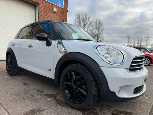 MINI Countryman  1.6 Cooper D SUV 5dr Diesel Manual ALL4 Euro 5 (s/