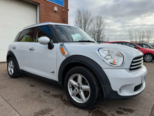 MINI Countryman  1.6 Cooper D SUV 5dr Diesel Manual ALL4 Euro 5 (s/