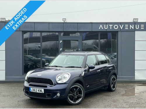 MINI Countryman  2.0 Cooper SD SUV 5dr Diesel Auto ALL4 Euro 5 (143