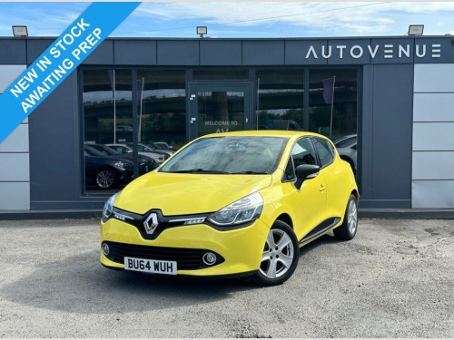 Renault Clio  0.9 TCe Dynamique MediaNav Hatchback 5dr Petrol Ma