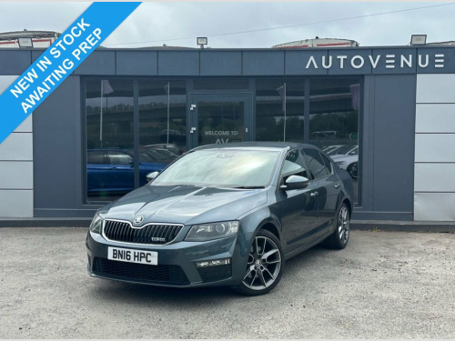 Skoda Octavia  2.0 TDI vRS Hatchback 5dr Diesel DSG Euro 6 (s/s) 