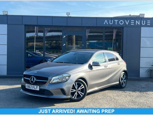 Mercedes-Benz A-Class  1.5 A180d SE Hatchback 5dr Diesel Manual Euro 6 (s