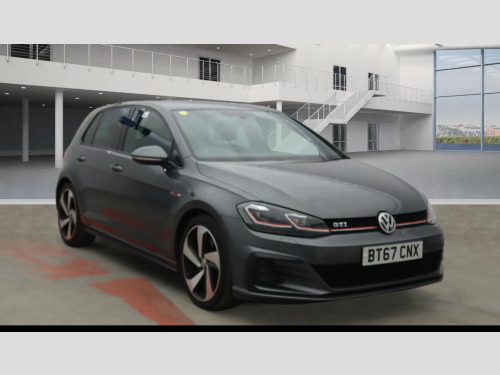 Volkswagen Golf 2.0 TSI GTI