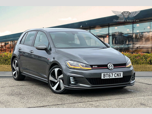 Volkswagen Golf  2.0 TSI GTI