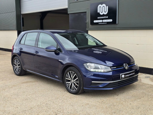 Volkswagen Golf  1.5 TSI EVO SE Nav Hatchback 5dr Petrol Manual Eur