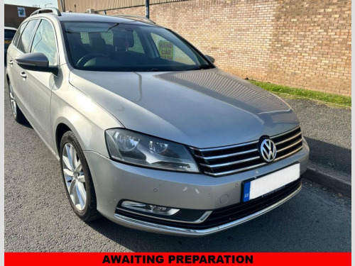 Volkswagen Passat  2.0 TDI BlueMotion Tech Executive Estate 5dr Diese 