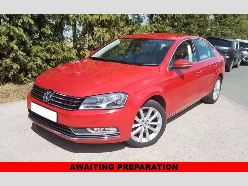 Volkswagen Passat  2.0 TDI BlueMotion Tech Executive Saloon 4dr Diese