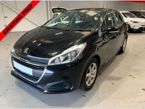 Peugeot 208  1.2 PureTech Active Hatchback 5dr Petrol Manual Eu 