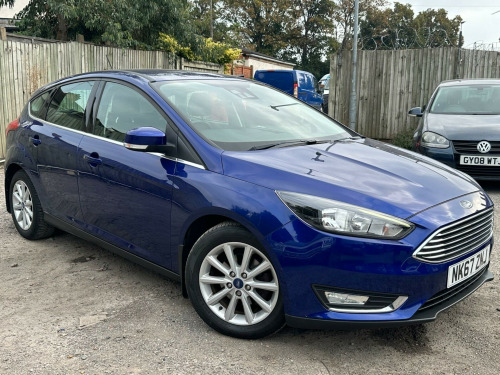 Ford Focus  1.0T EcoBoost Titanium Euro 6 (s/s) 5dr