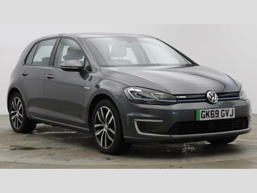 Volkswagen Golf  E-GOLF 5d 135 BHP