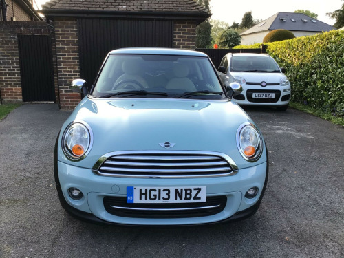 MINI Hatch  1.6 Cooper Auto Euro 6 3dr