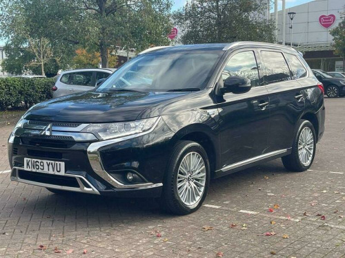 Mitsubishi Outlander  PHEV DESIGN