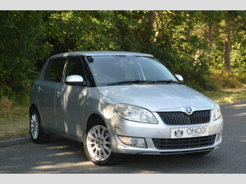 Skoda Fabia  1.2 TSI Elegance Hatchback 5dr Petrol DSG Euro 5 (105 ps)