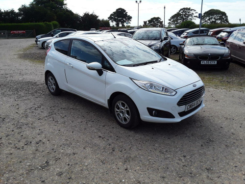 Ford Fiesta  1.0 T EcoBoost Titanium X